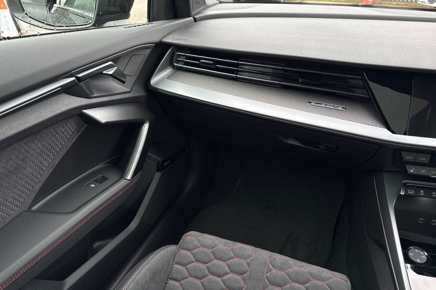 Used Audi RS3 2025 for sale - 77686903: Photo 19