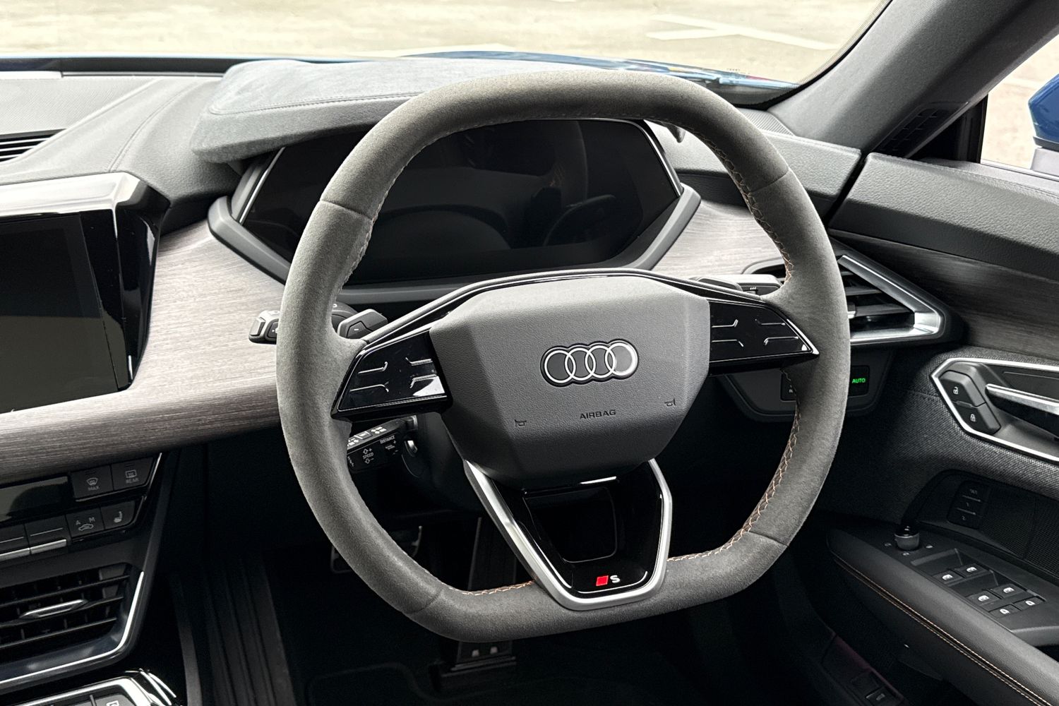Used Audi Other 2024 for sale - 76250592: Photo 18