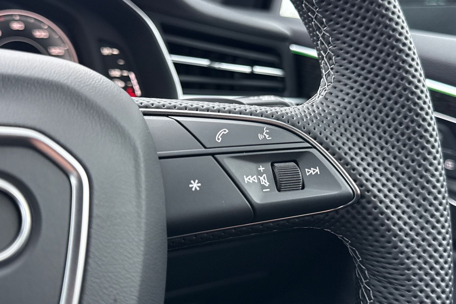 Used Audi Q7 2025 for sale - 77675118: Photo 35