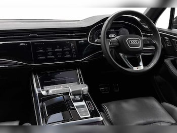 Used Audi Q7 2025 for sale - 76274587: Photo 2