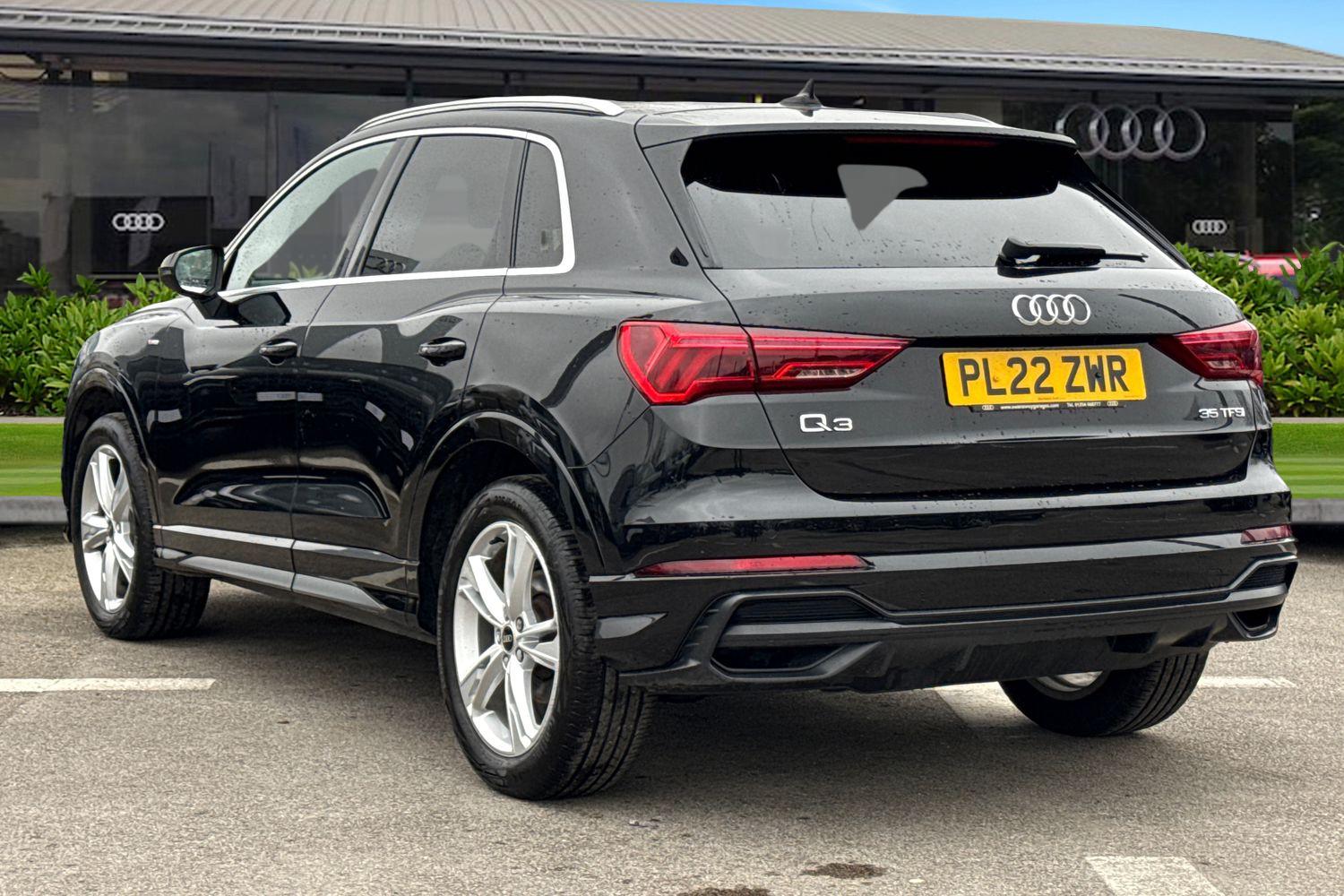 Used Audi Q3 2022 for sale - 77649458: Photo 2