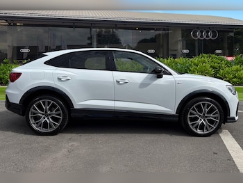 Used Audi Q3 2023 for sale - 79405539: Photo