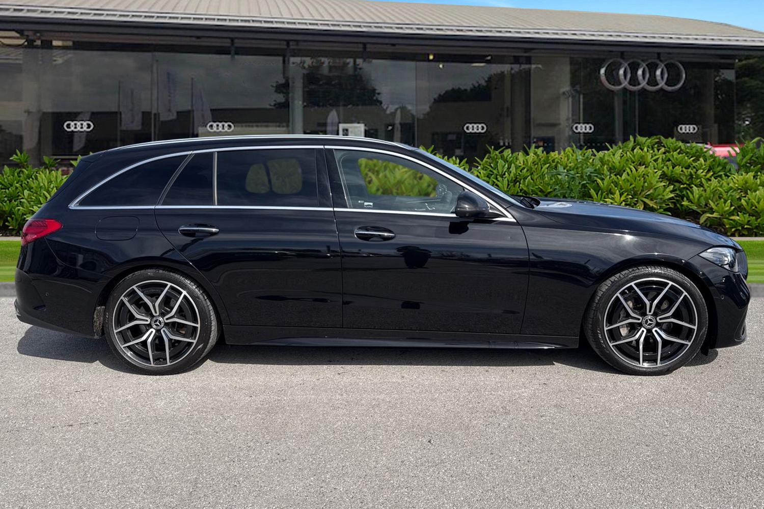 Used Mercedes-Benz C Class 2023 for sale - 78154986: Photo 3