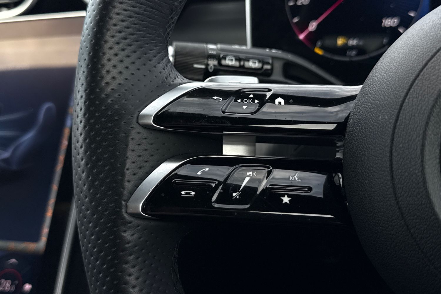 Used Mercedes-Benz C Class 2023 for sale - 78154986: Photo 34