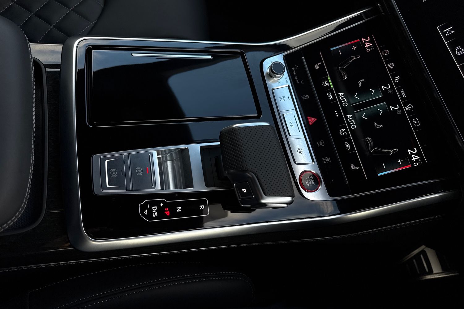 Used Audi Q8 2025 for sale - 76916352: Photo 19