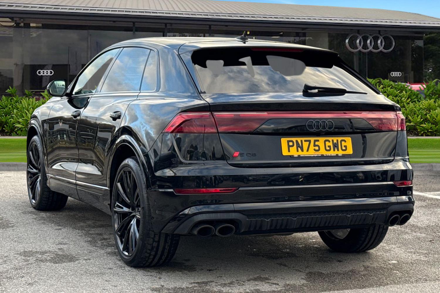 Used Audi Q8 2025 for sale - 76916352: Photo 2