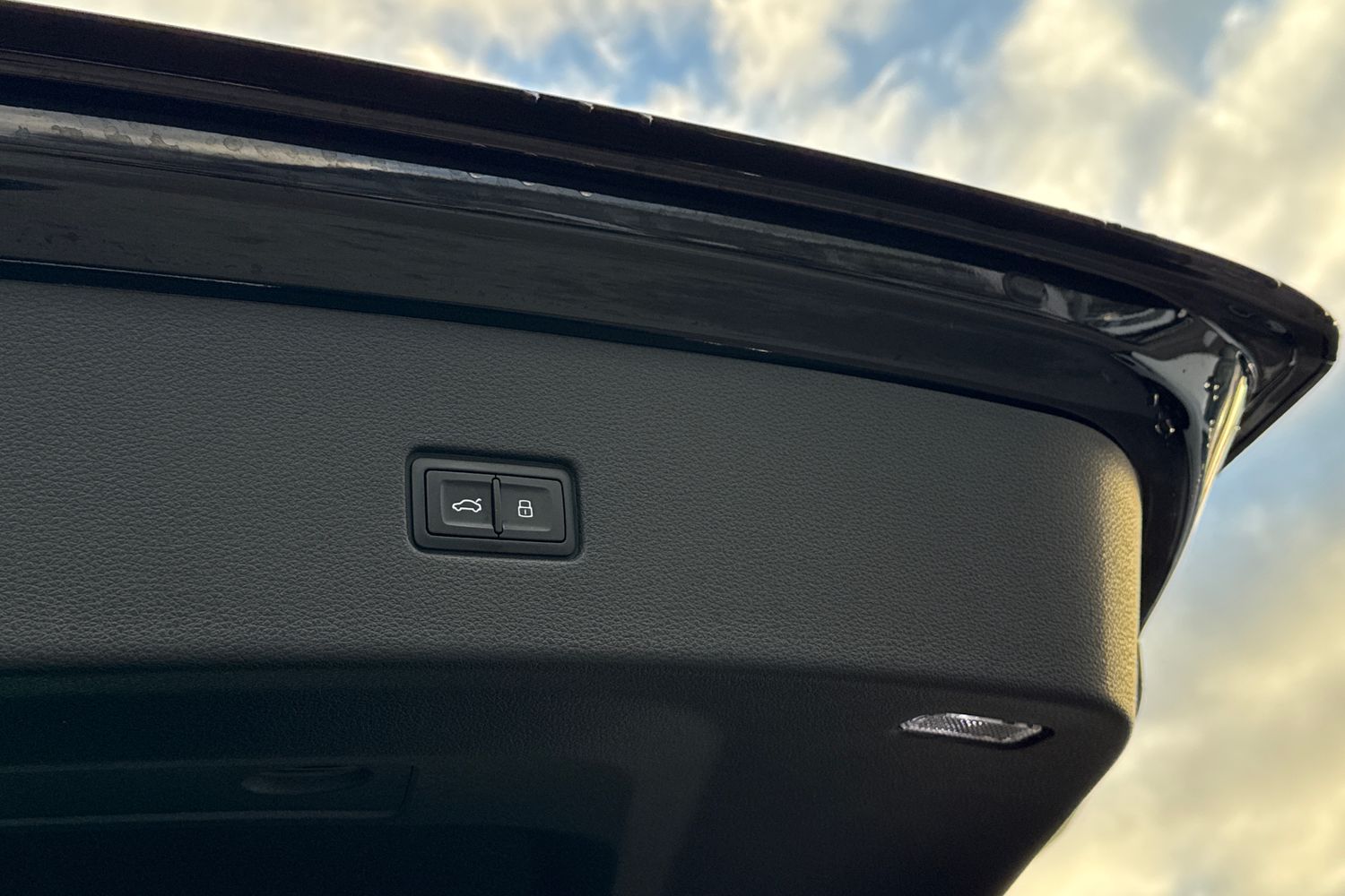 Used Audi Q8 2025 for sale - 76916352: Photo 27