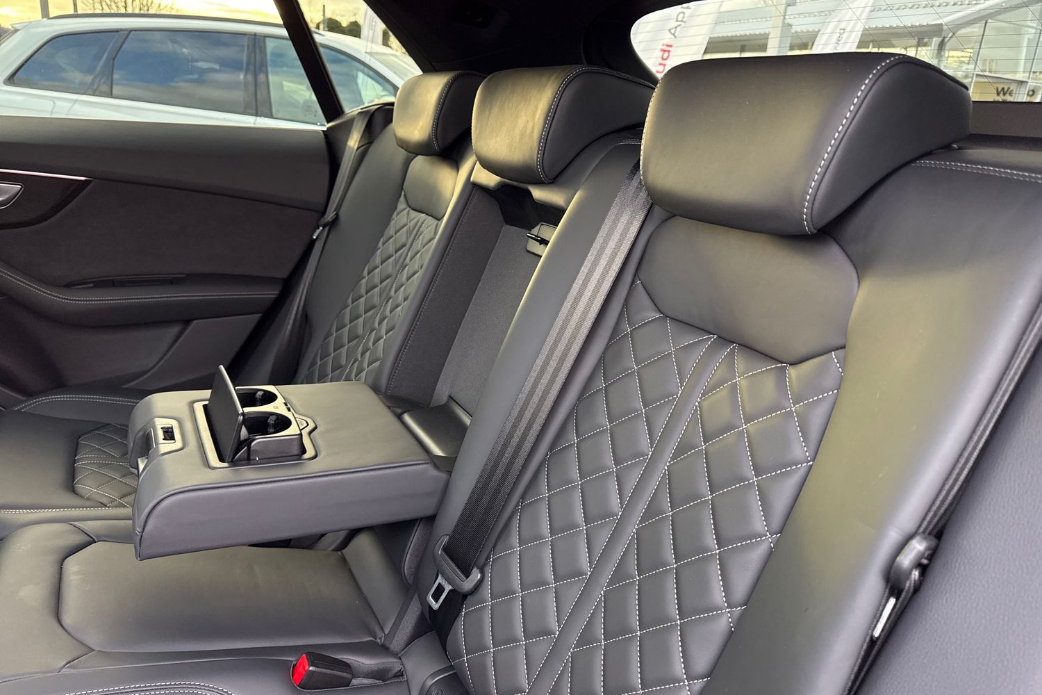 Used Audi Q8 2025 for sale - 76916352: Photo 33