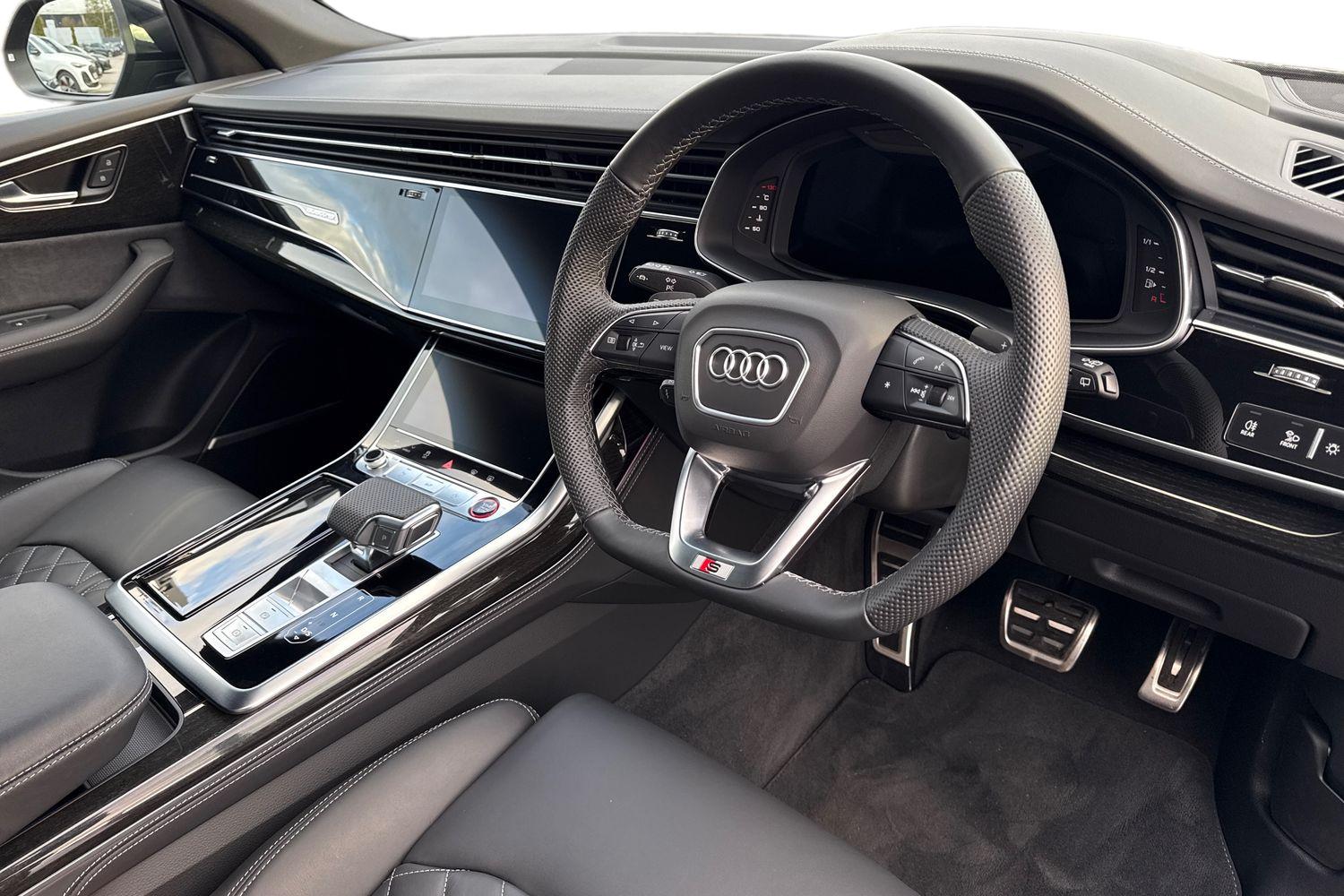 Used Audi Q8 2025 for sale - 76916352: Photo 7