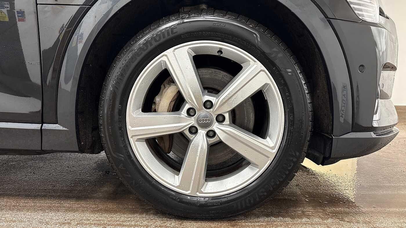 Used Audi e-tron 2020 for sale - 77666339: Photo 6