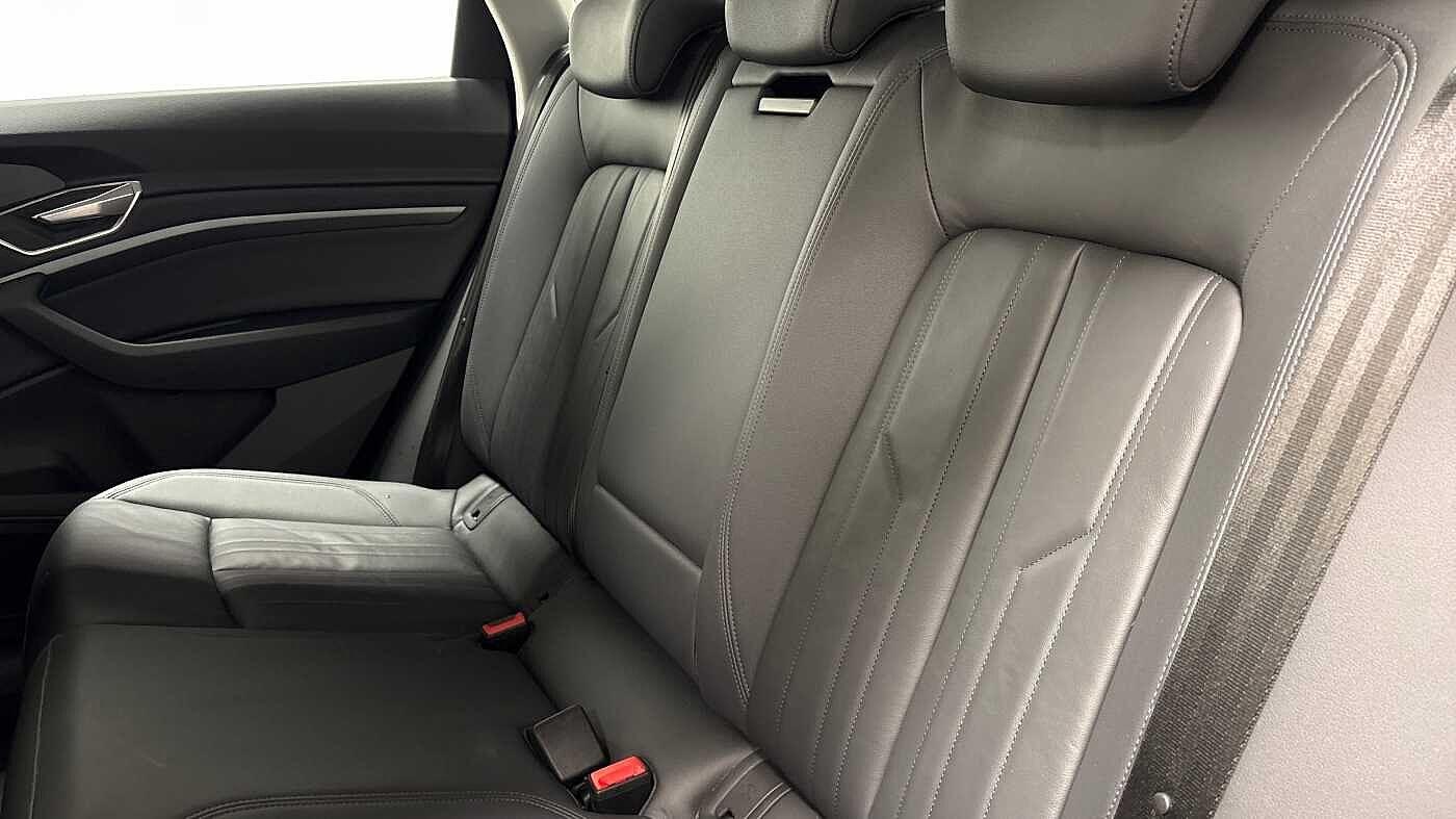 Used Audi e-tron 2022 for sale - 76546166: Photo 8