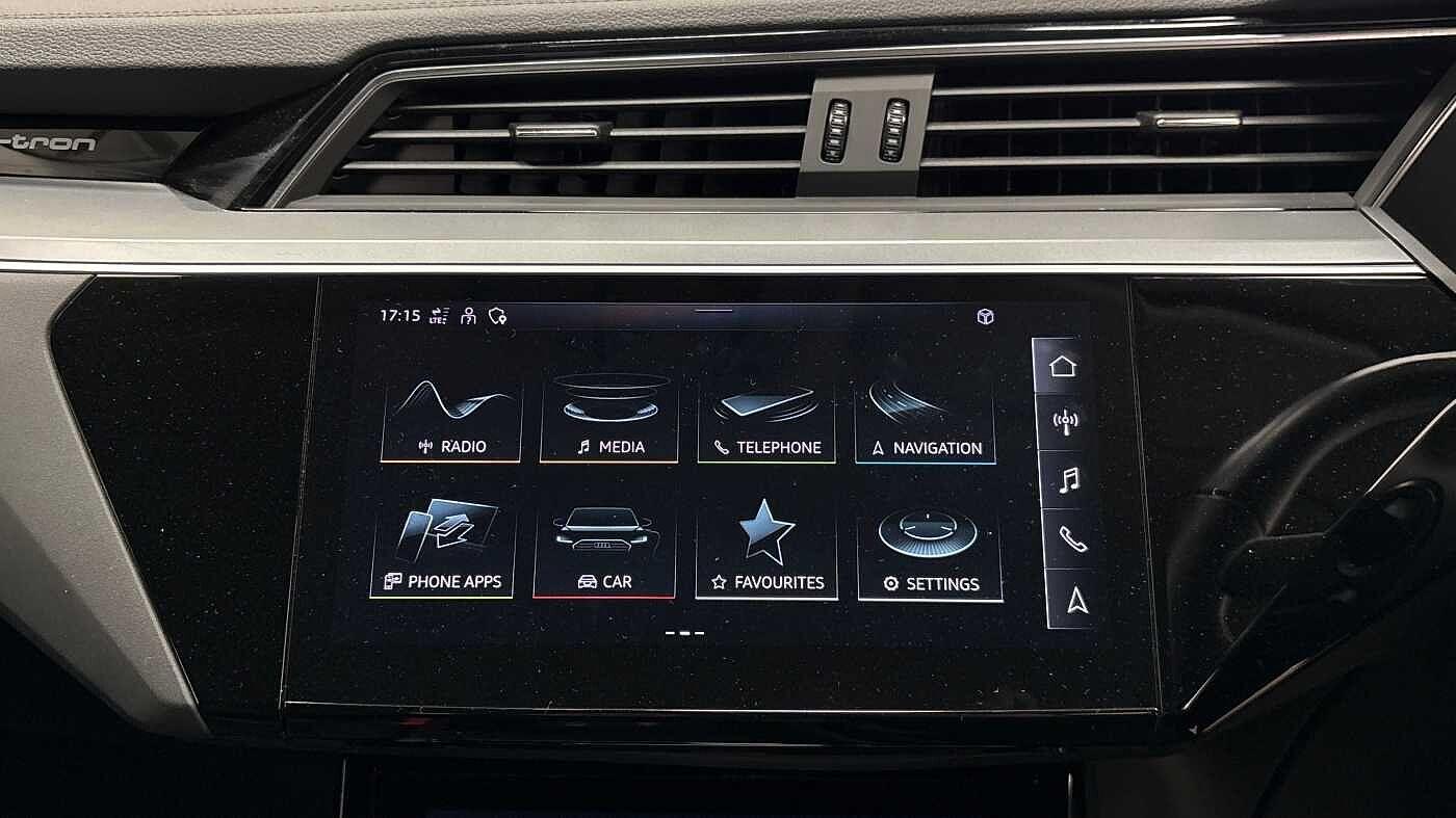 Used Audi e-tron 2022 for sale - 76546166: Photo 9