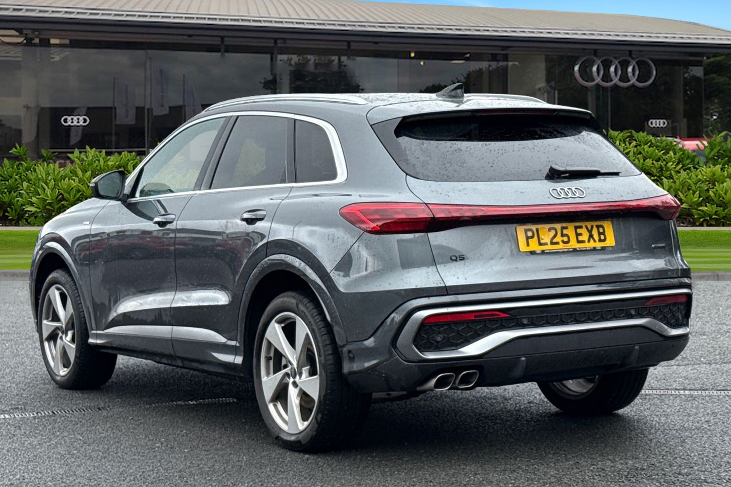 Used Audi Q5 2025 for sale - 76411528: Photo 2