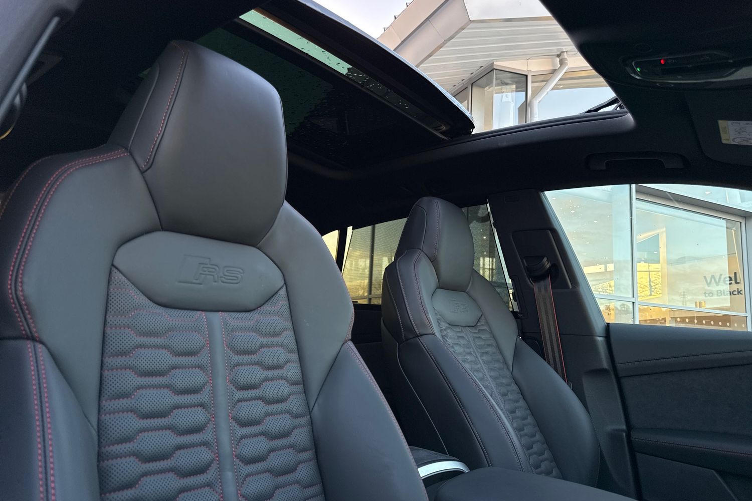 Used Audi RS Q8 2025 for sale - 77072020: Photo 23