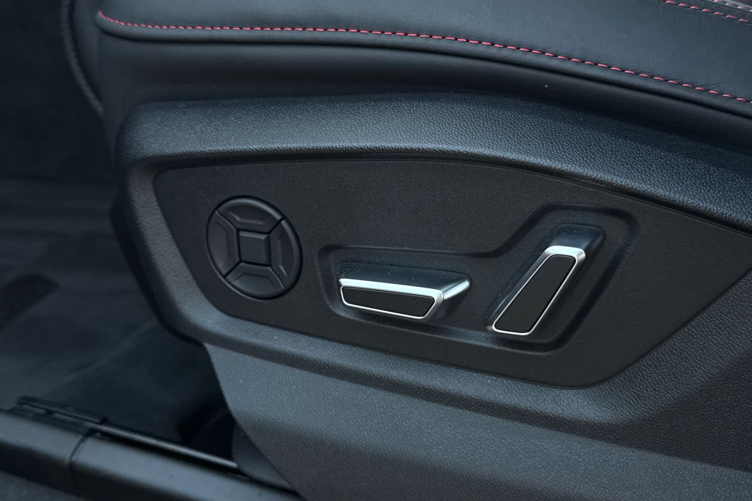 Used Audi RS Q8 2025 for sale - 77072020: Photo 27