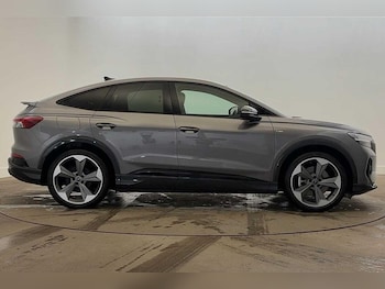 Used Audi Q4 e-tron 2025 for sale - 76697746: Photo