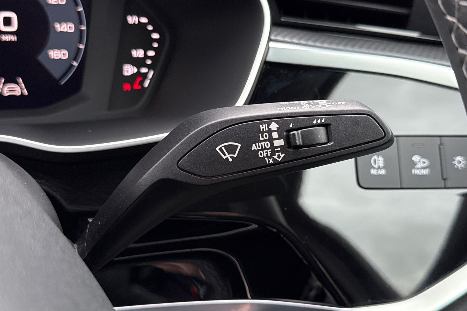 Used Audi Q3 2025 for sale - 76546154: Photo 30