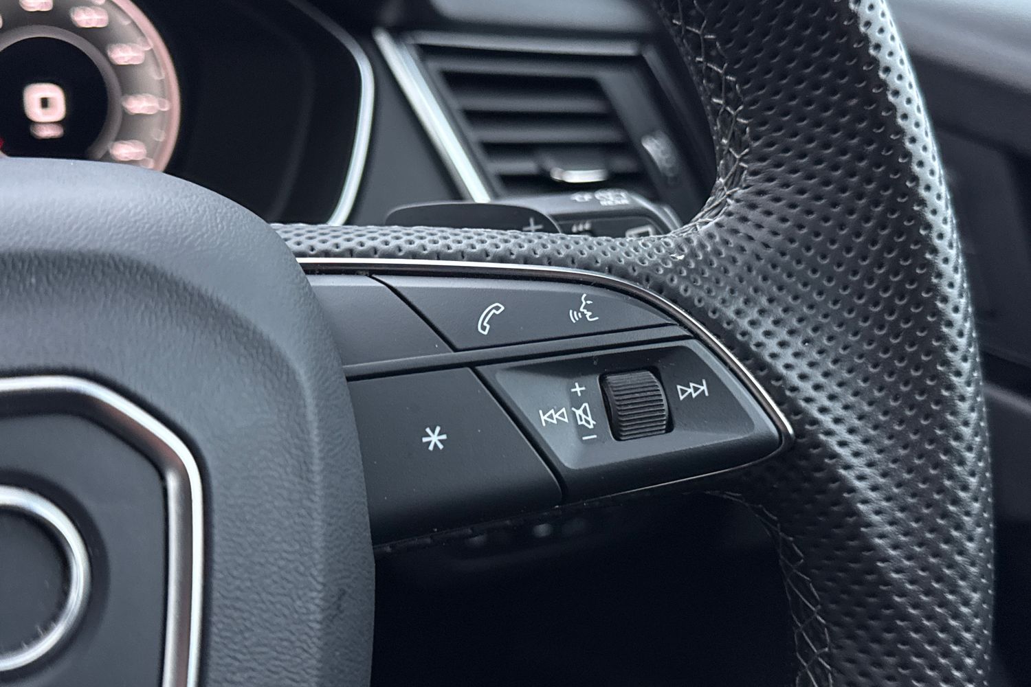 Used Audi Q5 2023 for sale - 77044411: Photo 35