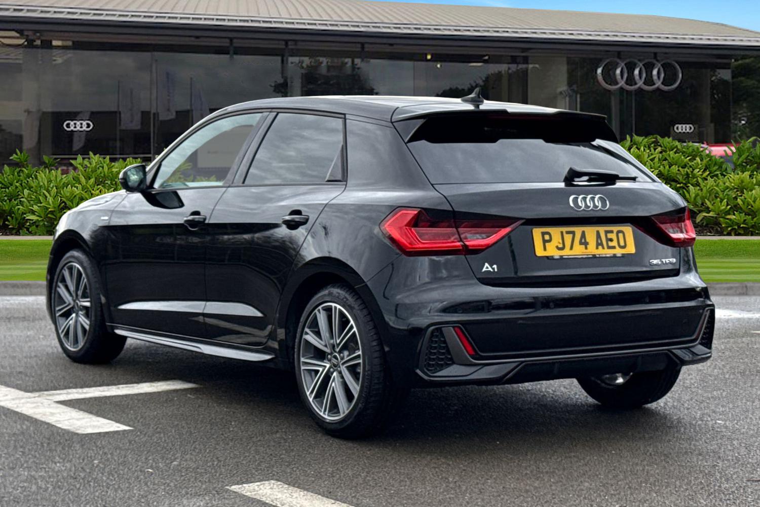 Used Audi A1 2025 for sale - 76480993: Photo 2