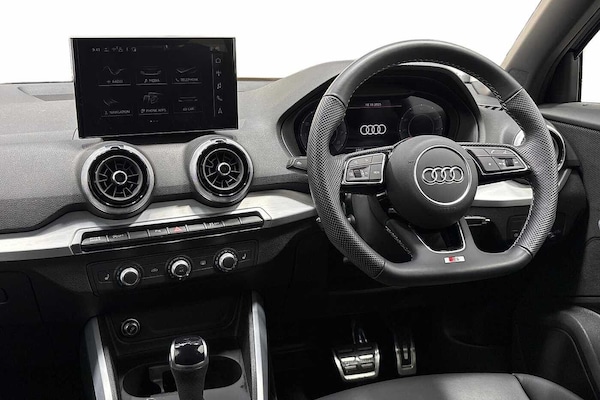 Used Audi Q2 2025 for sale - 76274735: Photo 2