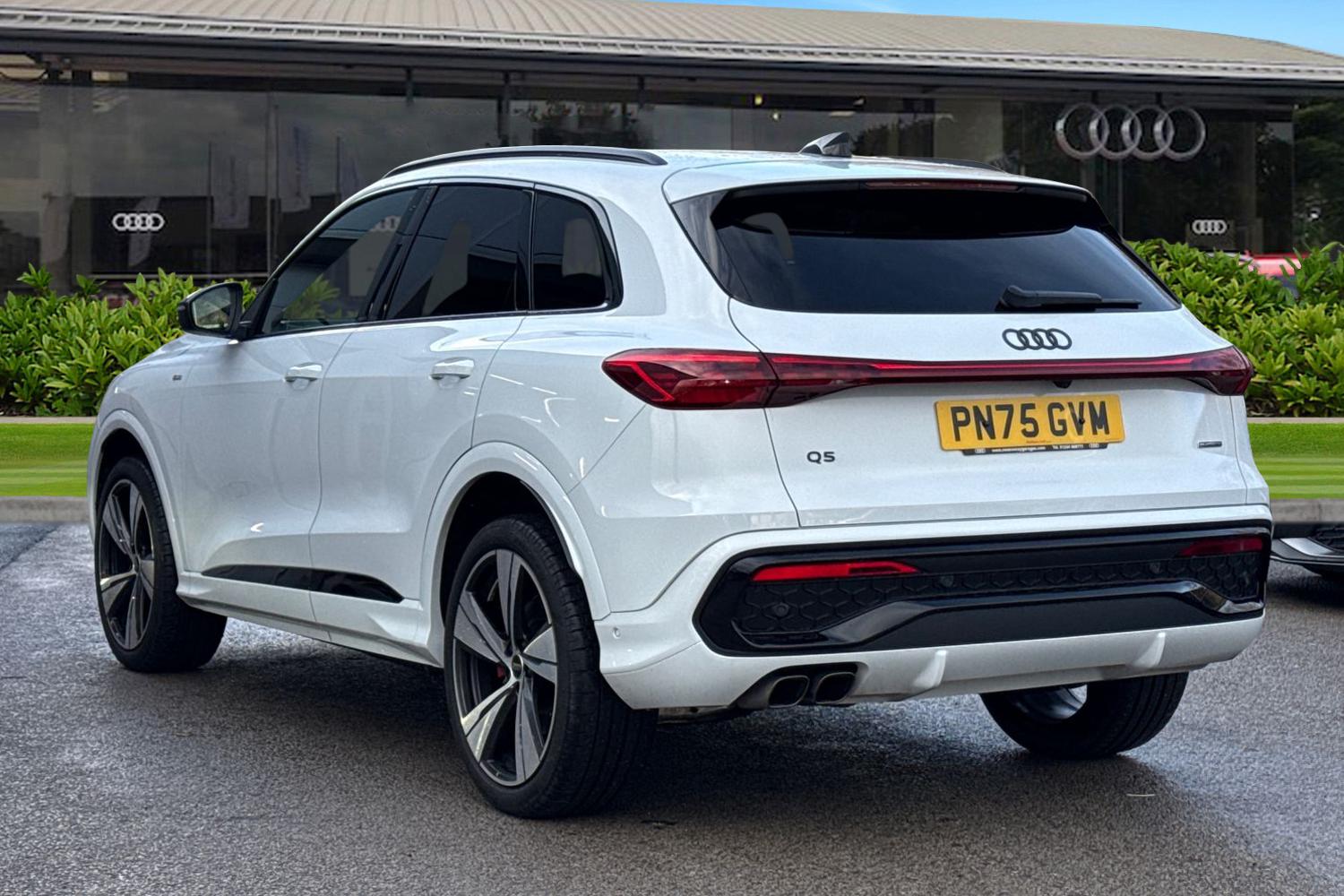 Used Audi Q5 2025 for sale - 77135407: Photo 2