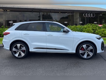 Used Audi Q5 2025 for sale - 77135407: Photo