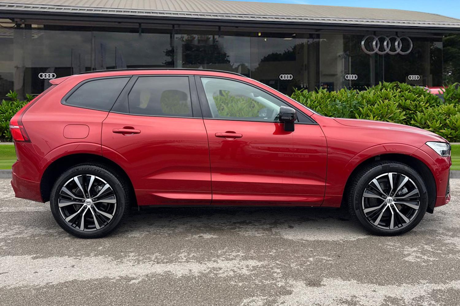 Used Volvo XC60 2024 for sale - 77037411: Photo 3