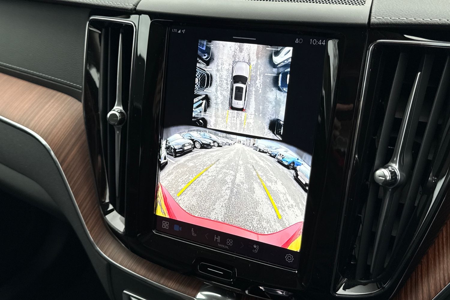 Used Volvo XC60 2024 for sale - 77037411: Photo 34