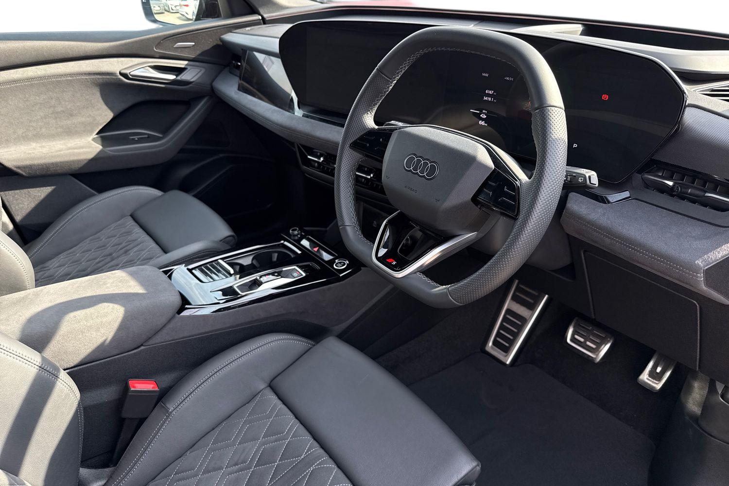 Used Audi Q6 e-tron 2024 for sale - 78177839: Photo 14