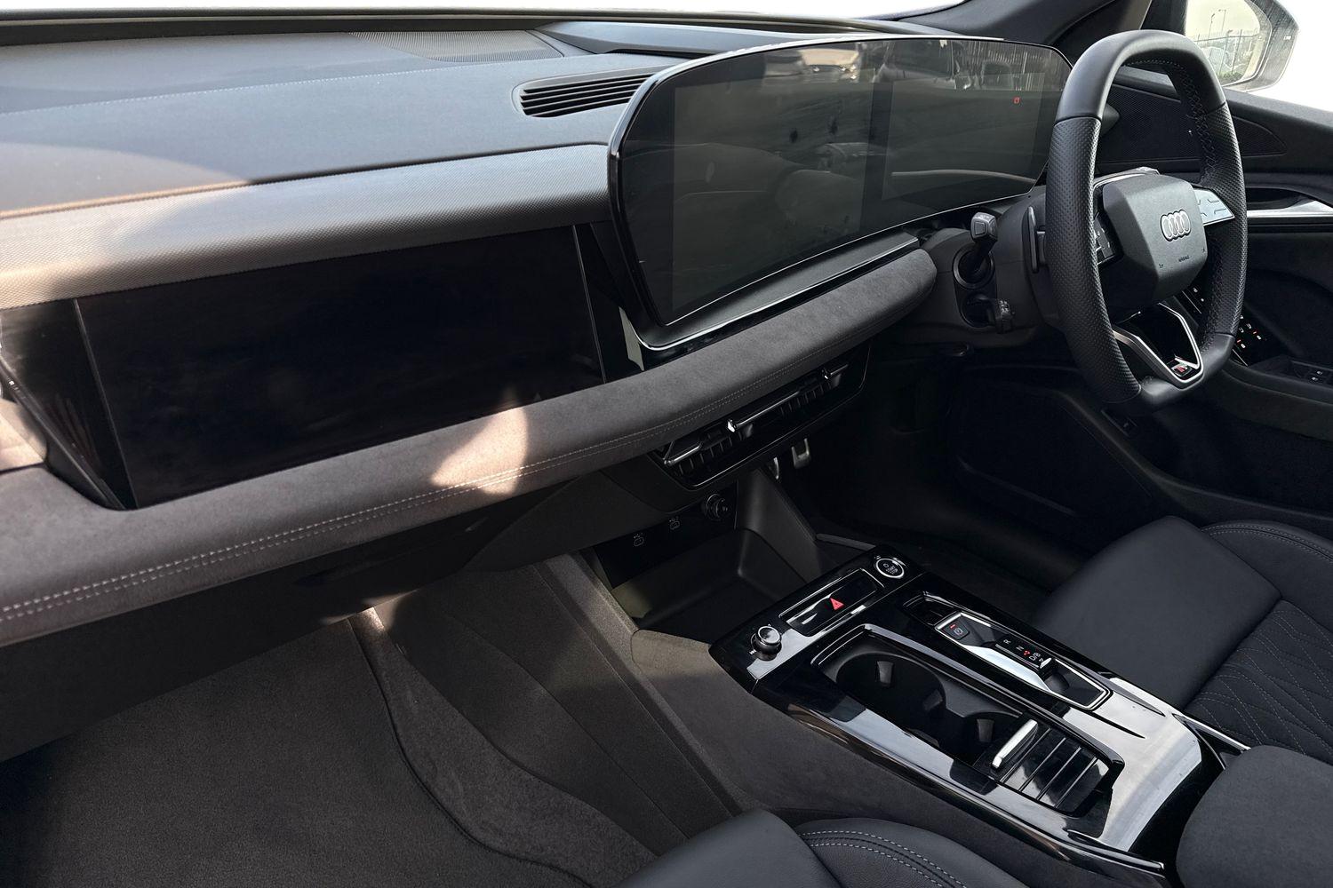 Used Audi Q6 e-tron 2024 for sale - 78177839: Photo 15