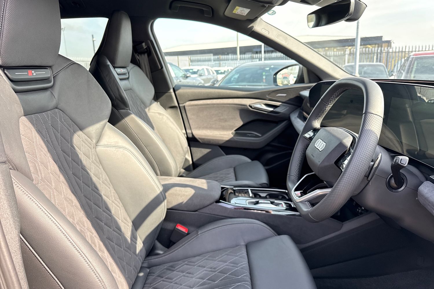 Used Audi Q6 e-tron 2024 for sale - 78177839: Photo 24