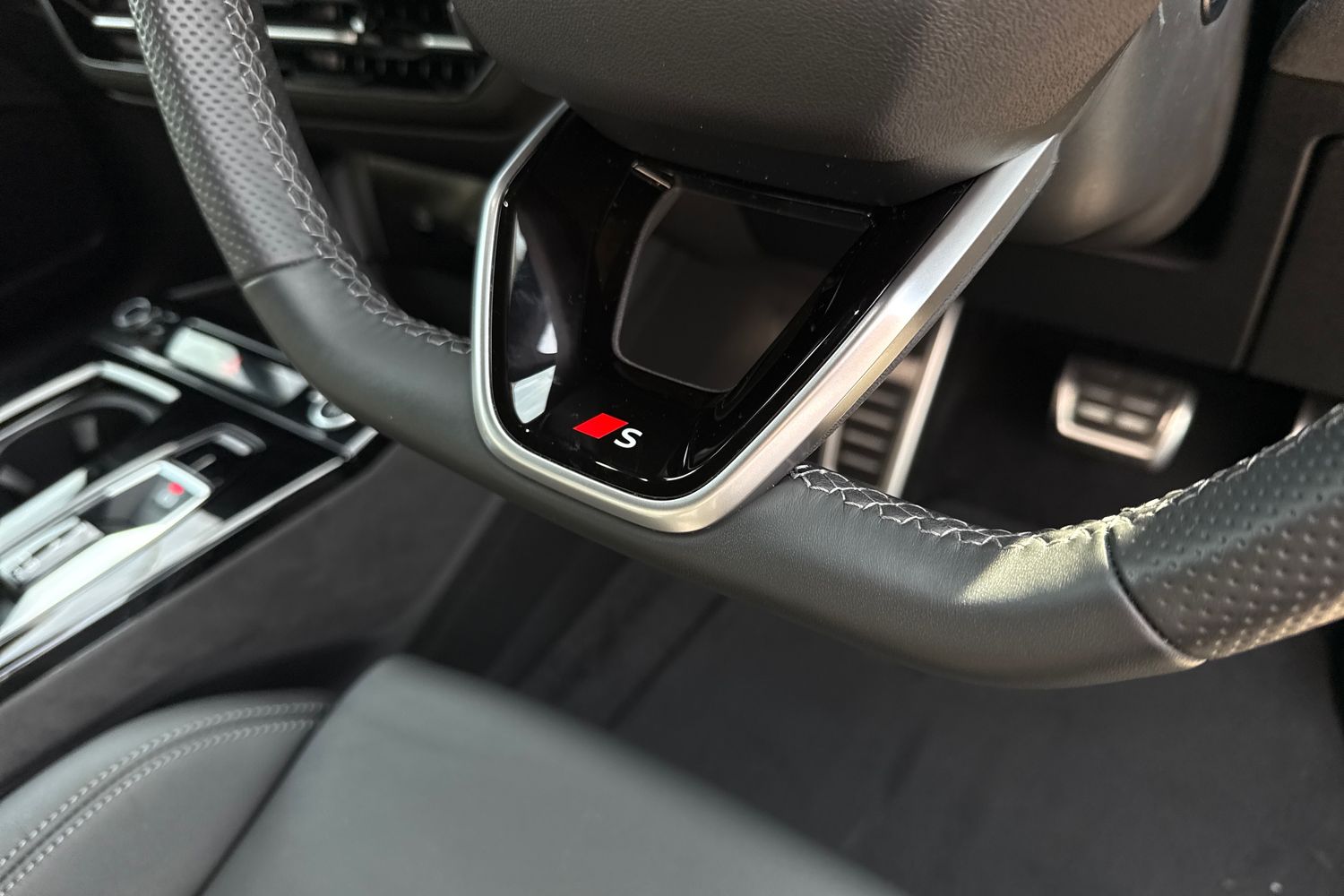 Used Audi Q6 e-tron 2024 for sale - 78177839: Photo 25