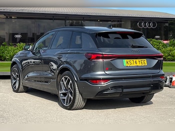 Used Audi Q6 e-tron 2024 for sale - 78177839: Photo