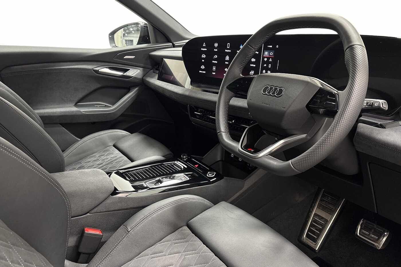 Used Audi Q6 e-tron 2025 for sale - 77187511: Photo 6