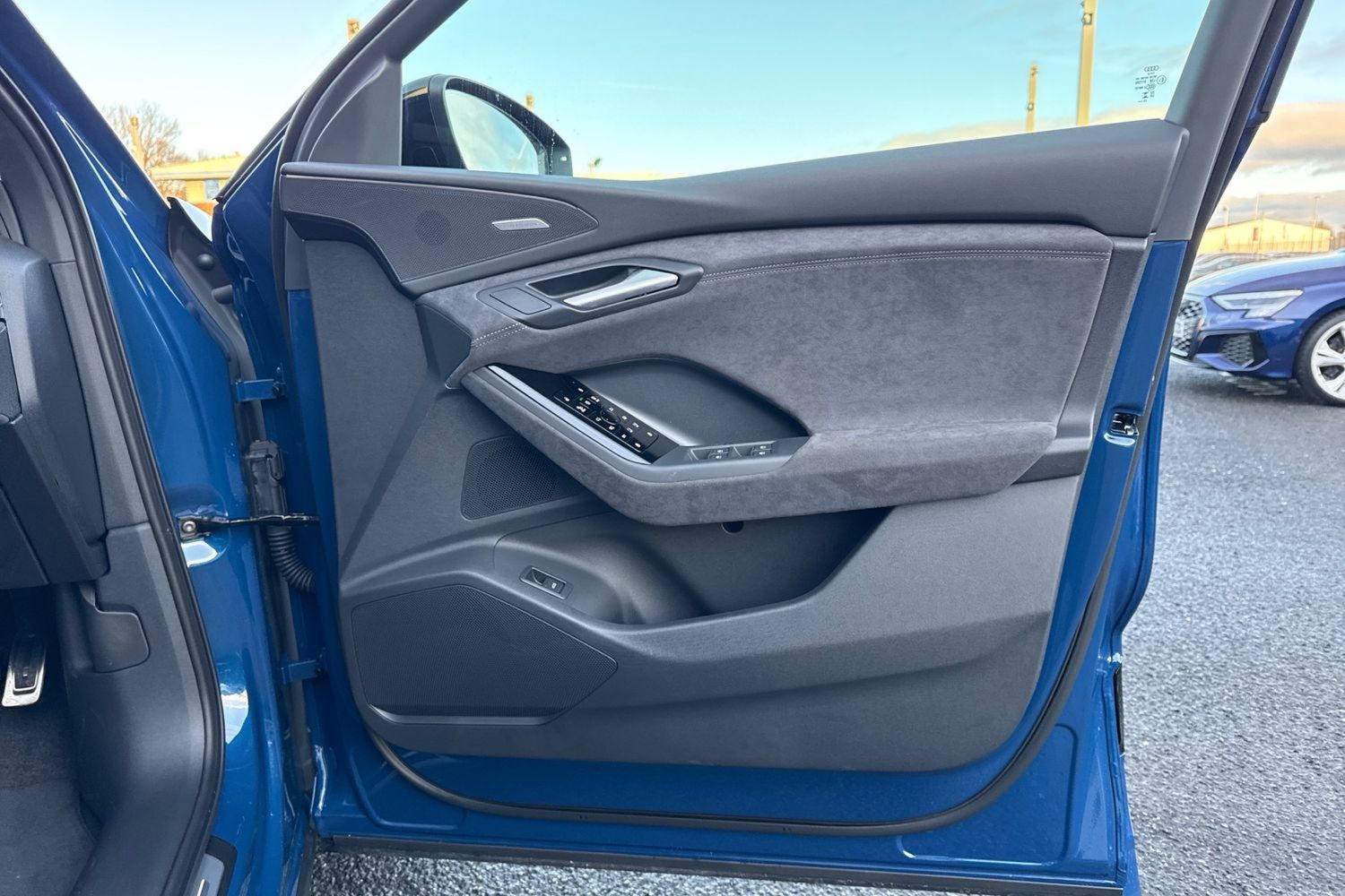 Used Audi Q6 e-tron 2026 for sale - 77564064: Photo 32