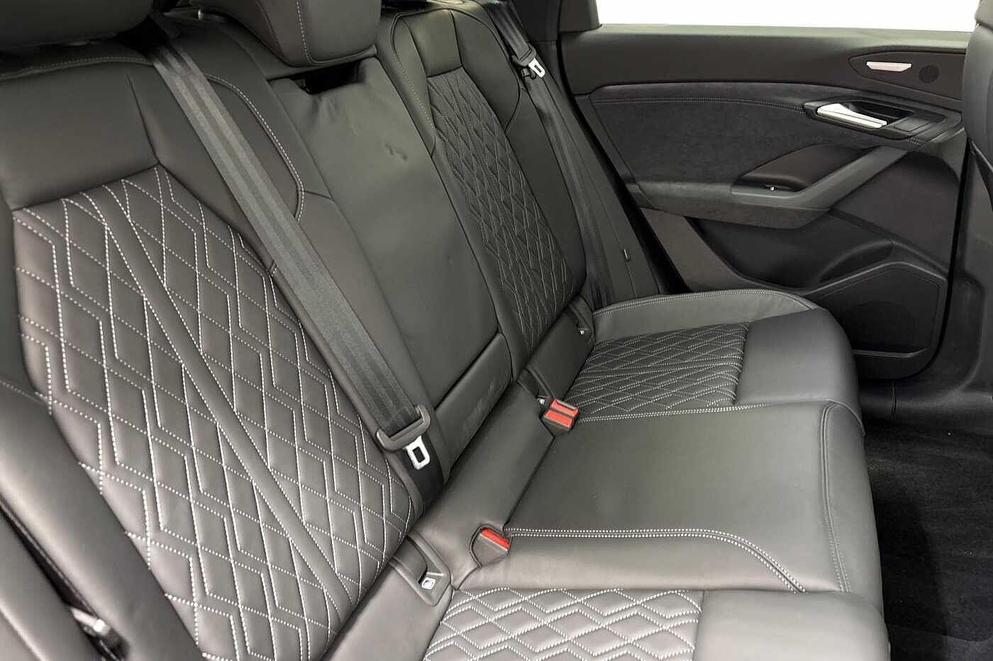 Used Audi Q6 e-tron 2024 for sale - 77355432: Photo 10