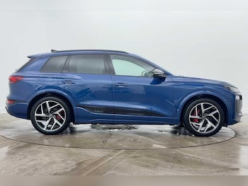 Used Audi Q6 e-tron 2024 for sale - 77355432: Photo