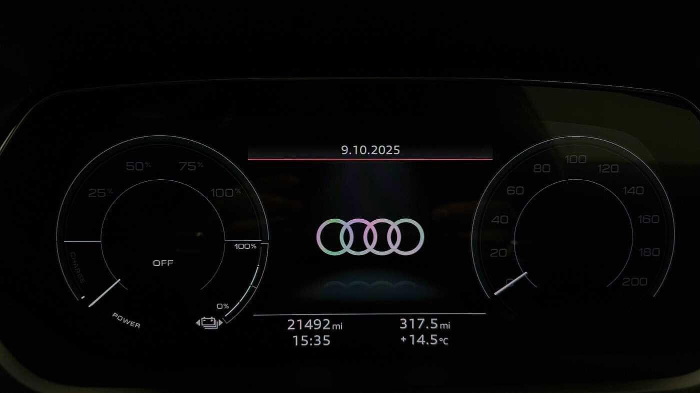 Used Audi RS e-tron GT 2021 for sale - 77128966: Photo 10