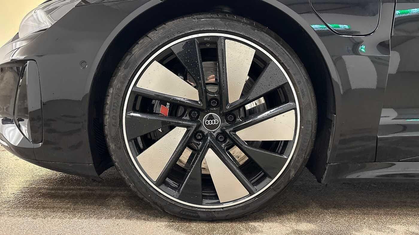 Used Audi RS e-tron GT 2021 for sale - 77128966: Photo 6