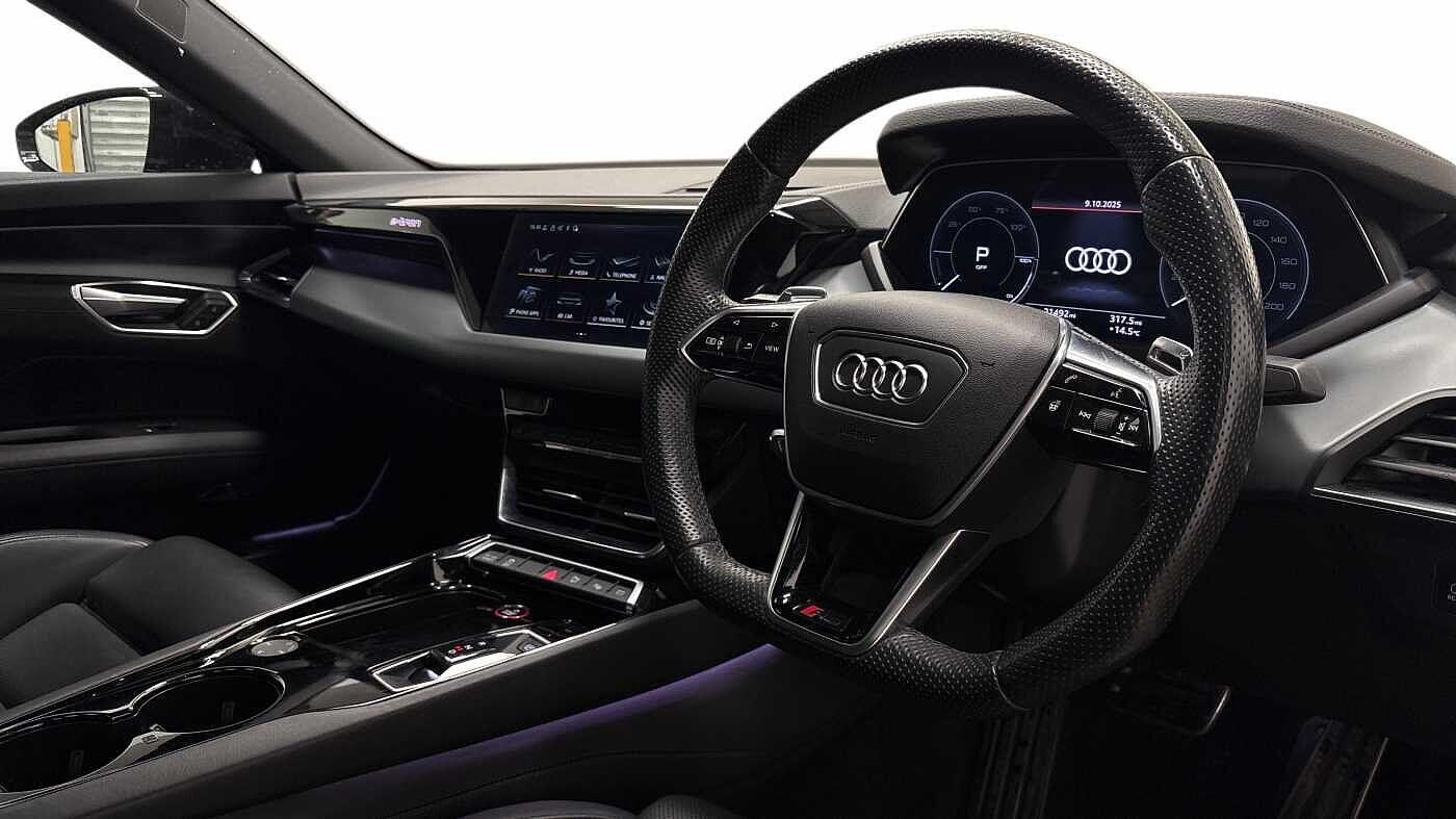 Used Audi RS e-tron GT 2021 for sale - 77128966: Photo 7