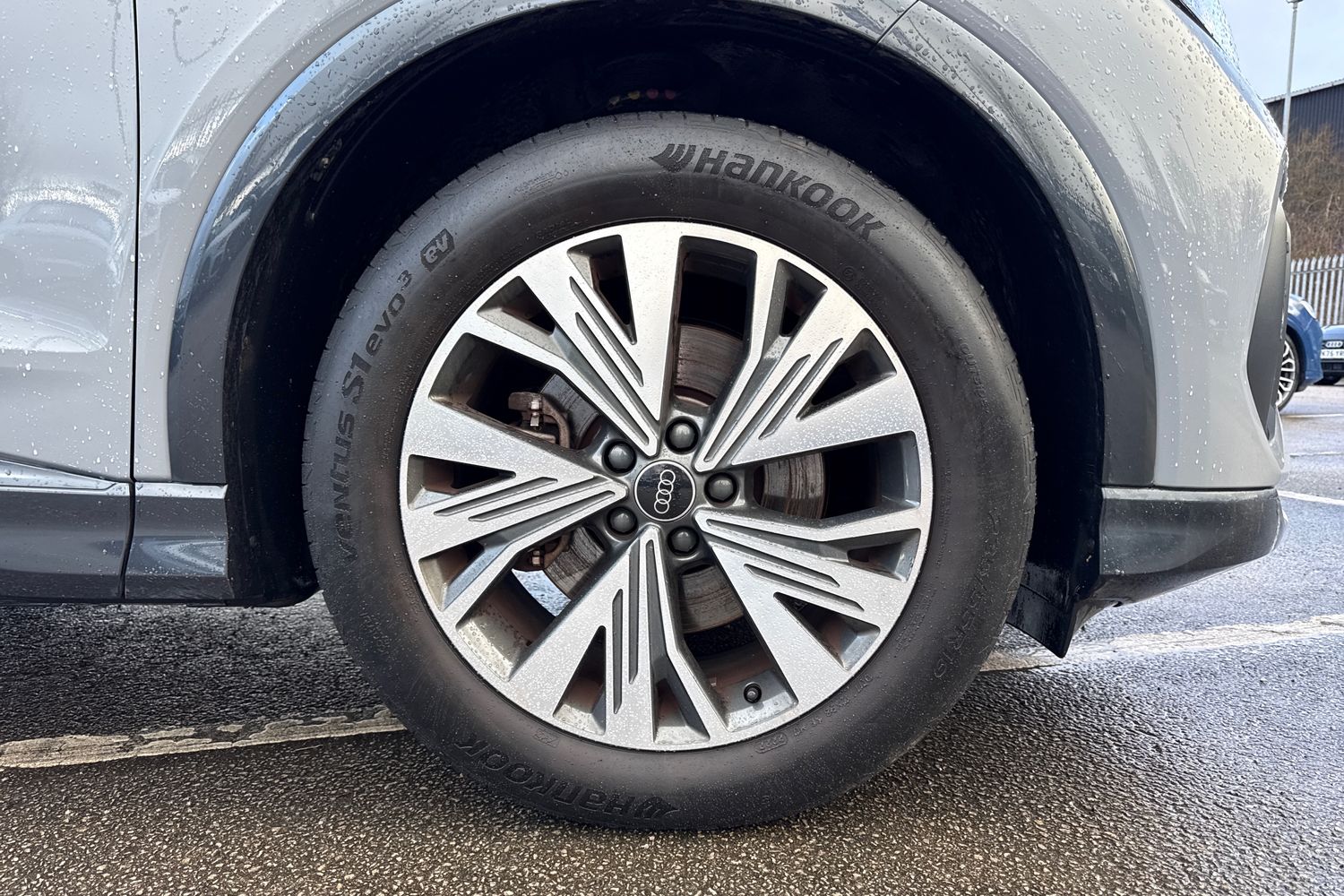 Used Audi Q4 e-tron 2023 for sale - 77570994: Photo 10