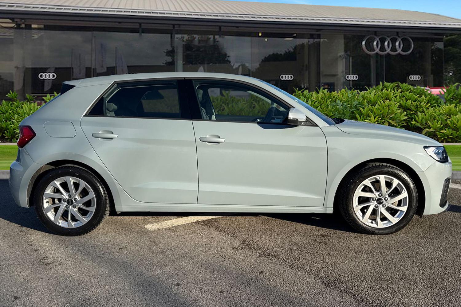 Used Audi A1 2022 for sale - 76636896: Photo 3