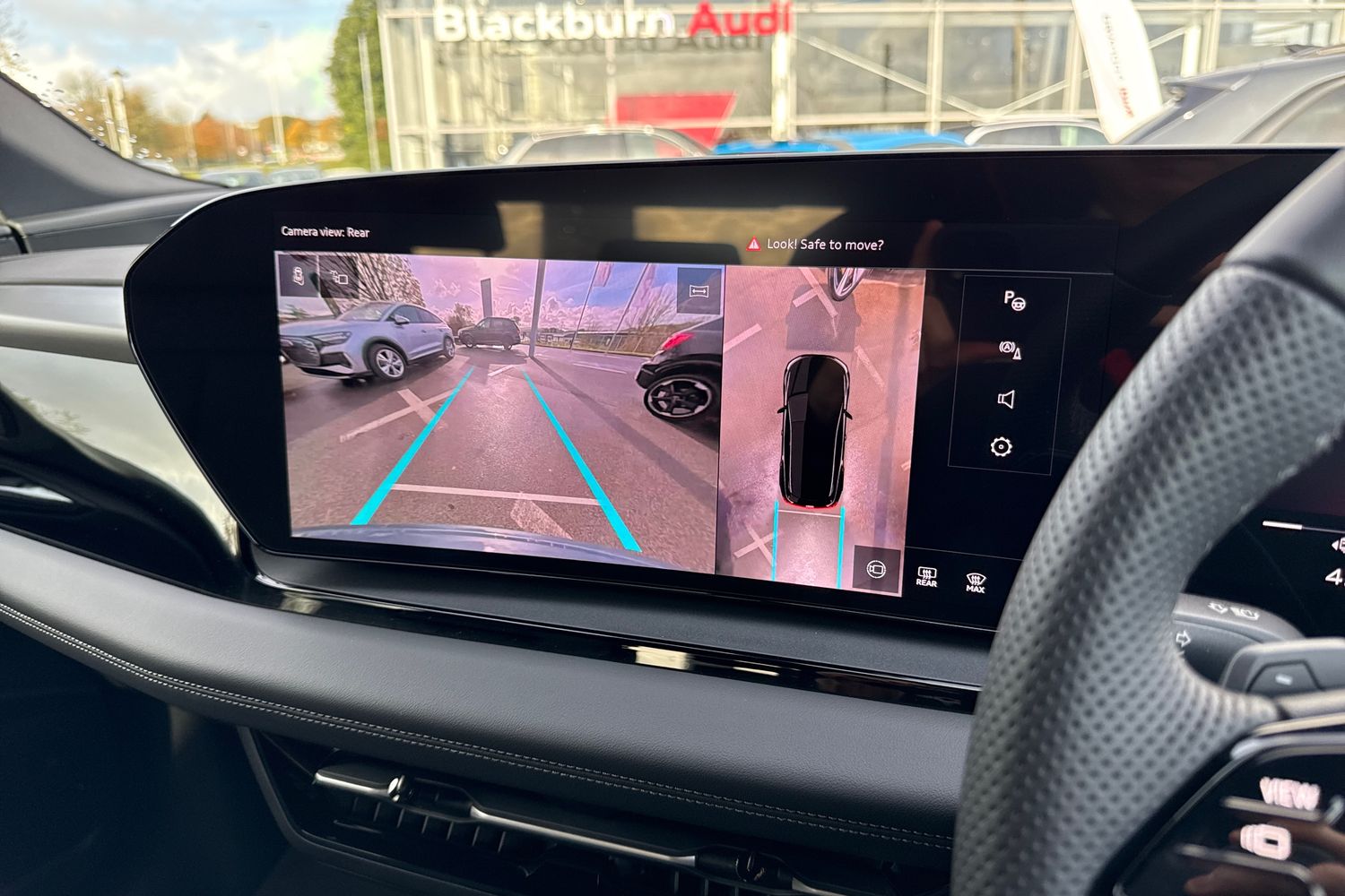 Used Audi Q6 e-tron 2025 for sale - 75908943: Photo 33