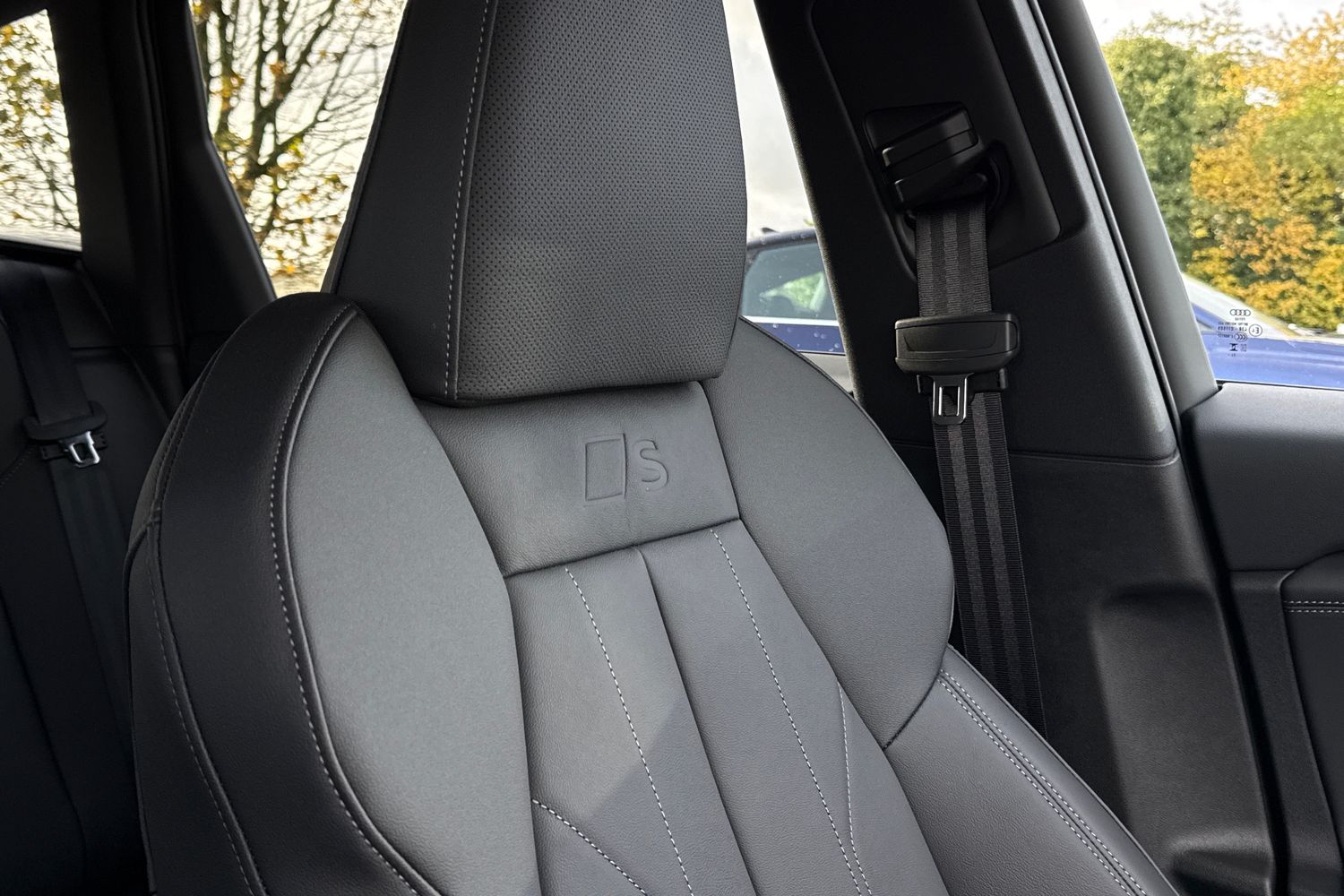 Used Audi Q6 e-tron 2025 for sale - 75908943: Photo 41