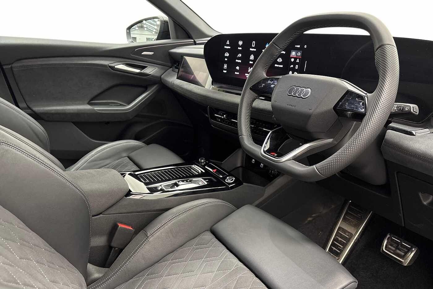 Used Audi Q6 e-tron 2025 for sale - 77302954: Photo 7