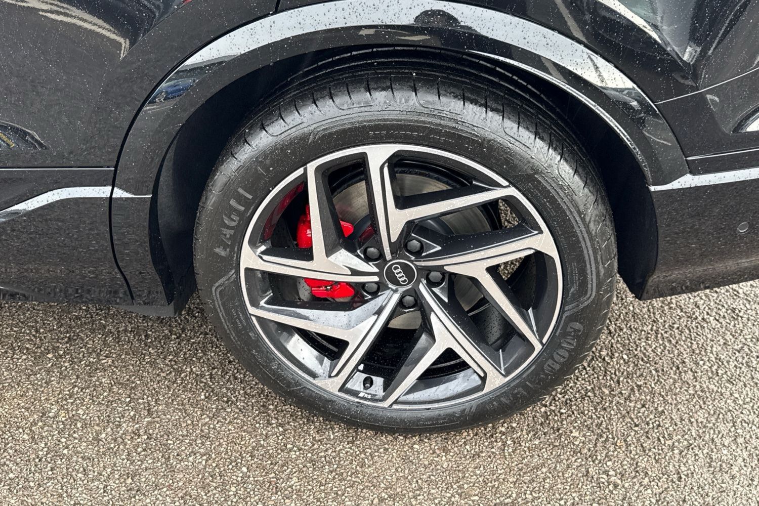 Used Audi Q6 e-tron 2026 for sale - 77564066: Photo 11