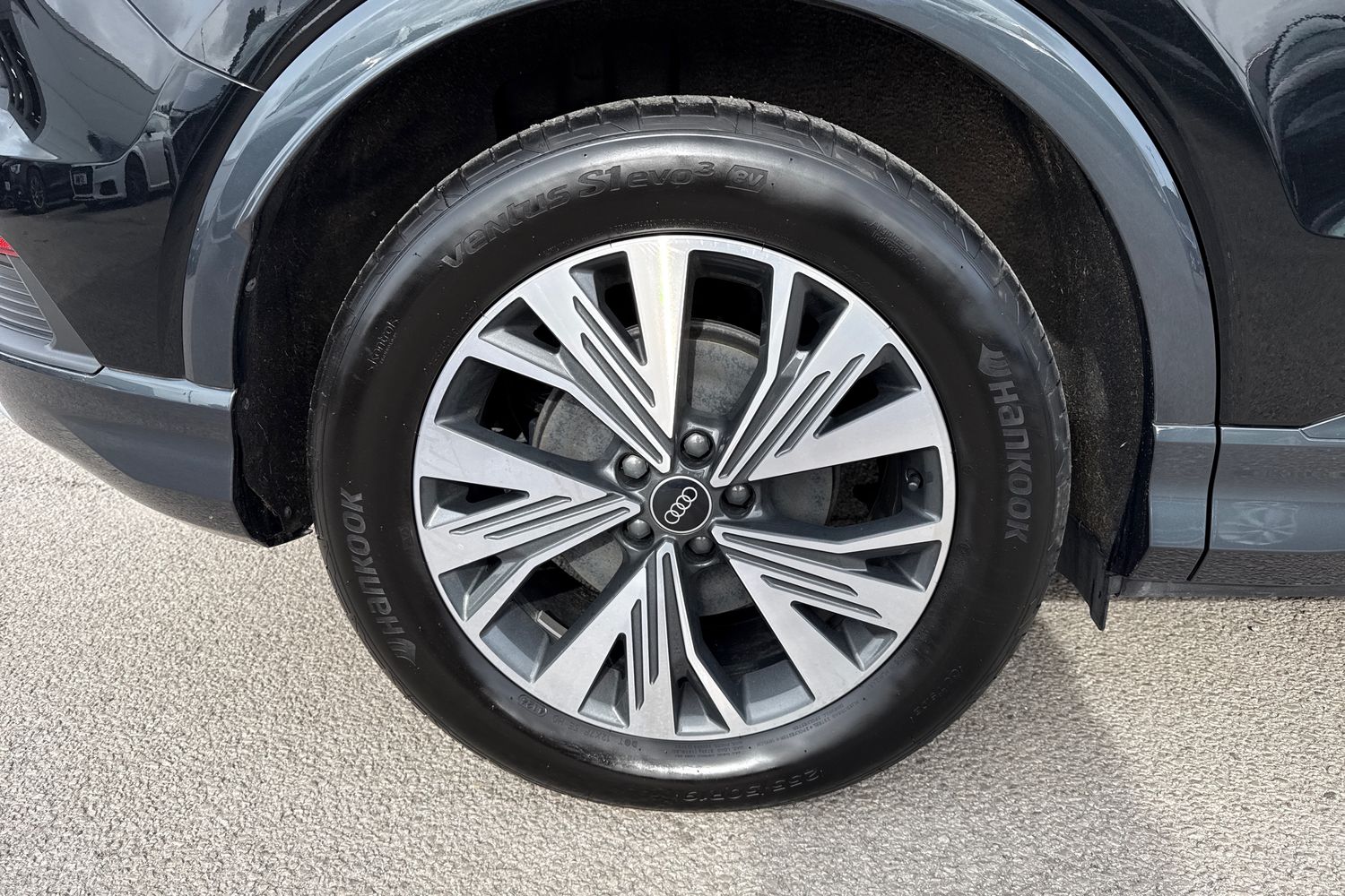 Used Audi Q4 e-tron 2025 for sale - 78209673: Photo 11