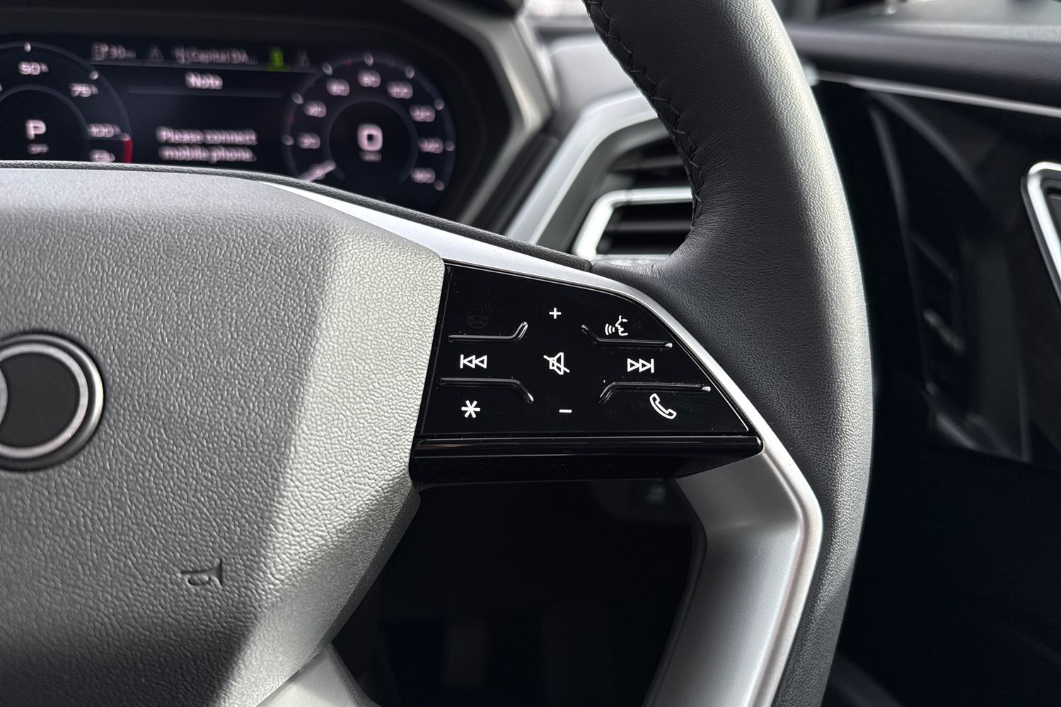 Used Audi Q4 e-tron 2025 for sale - 78209673: Photo 44