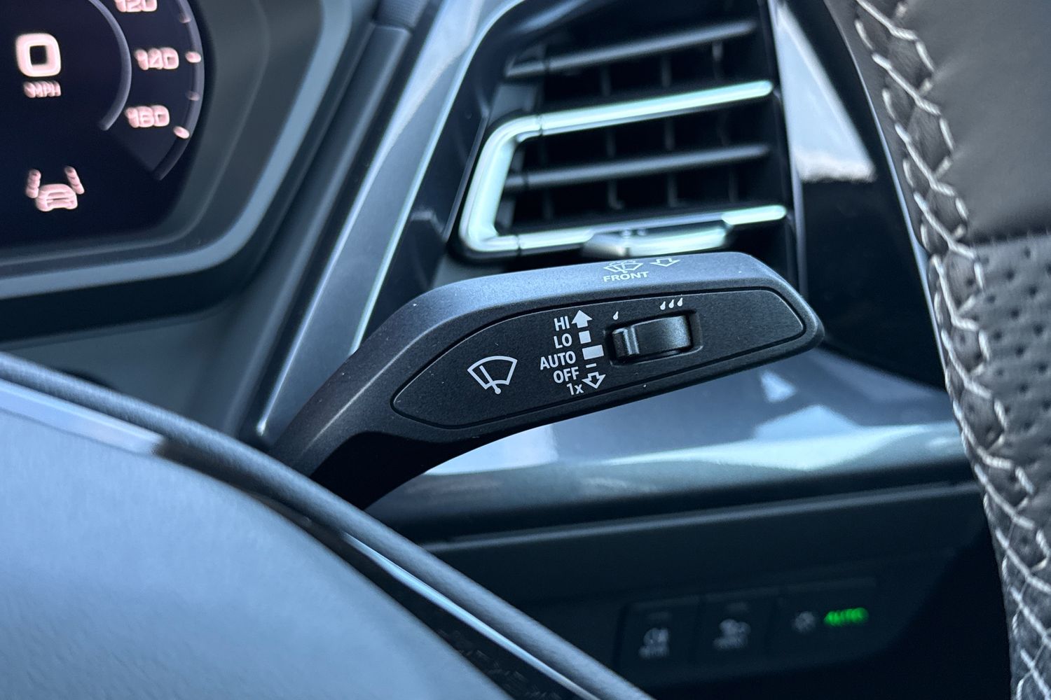 Used Audi Q4 e-tron 2026 for sale - 77257666: Photo 32