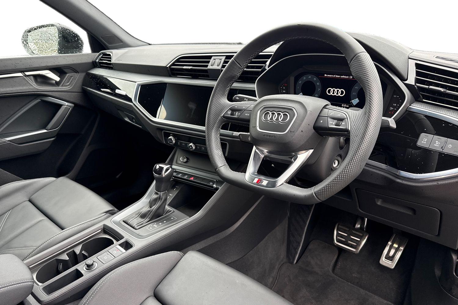 Used Audi Q3 2025 for sale - 76546102: Photo 14